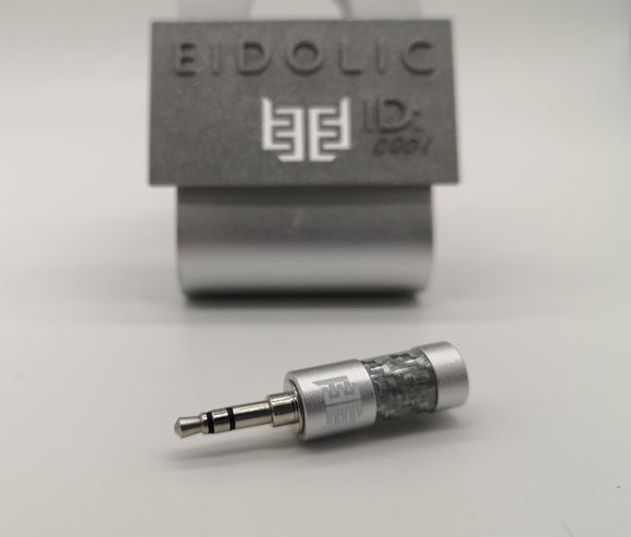 Eidolic 3.5mm Rhodium Plated Jack (Silver with Silver Carbon Fibre)